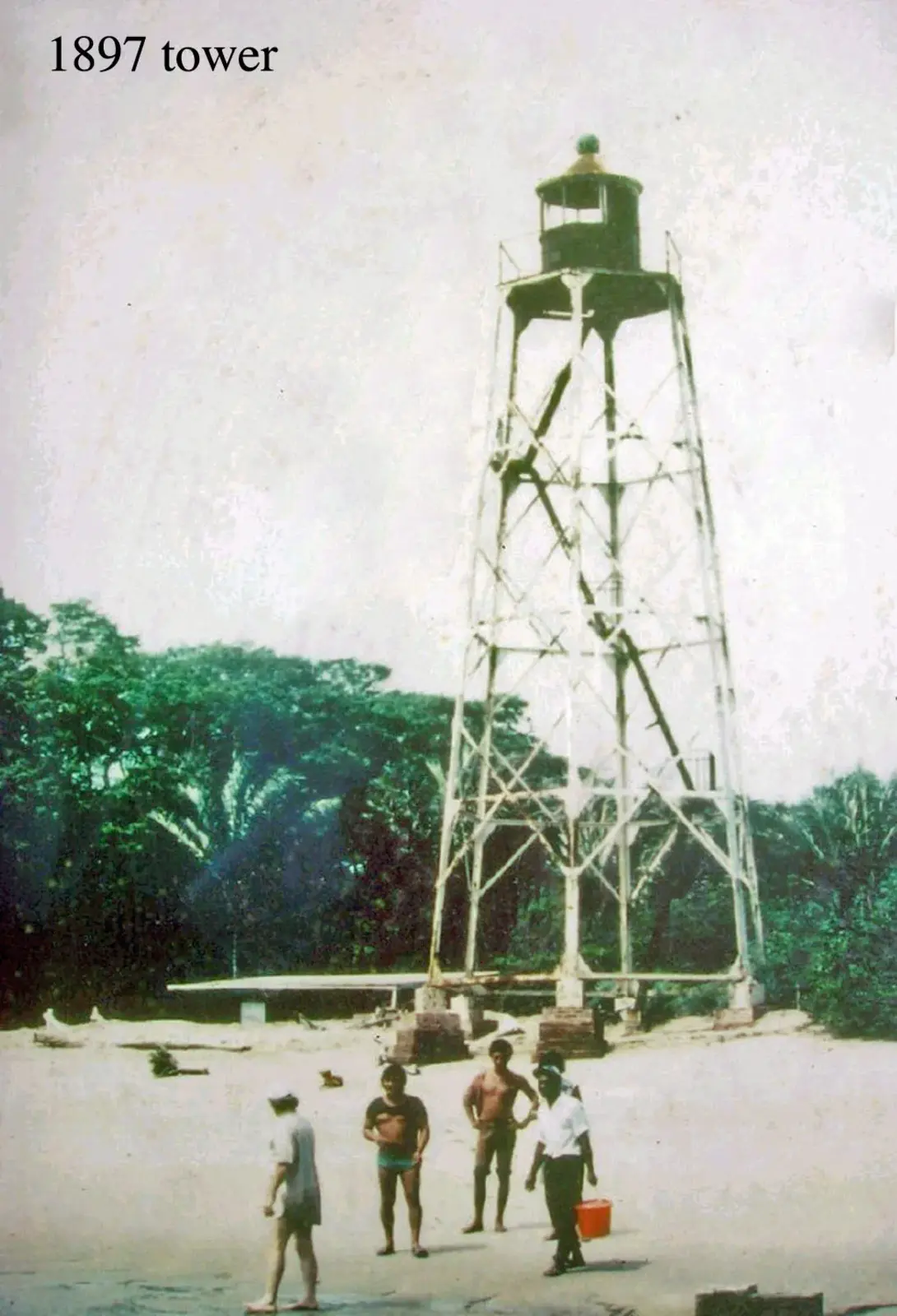 1897: White hexagonal tower, focal plane height of 51 feet.